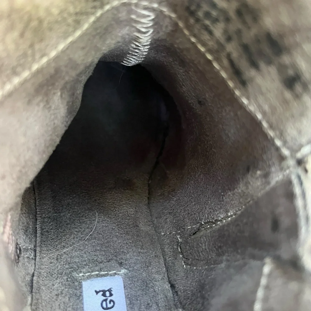 Not Rated Women’s 8 Gray Silver Weaved Faux Leather Side Zip Nosara Ankle Bootie - Picture 13 of 15